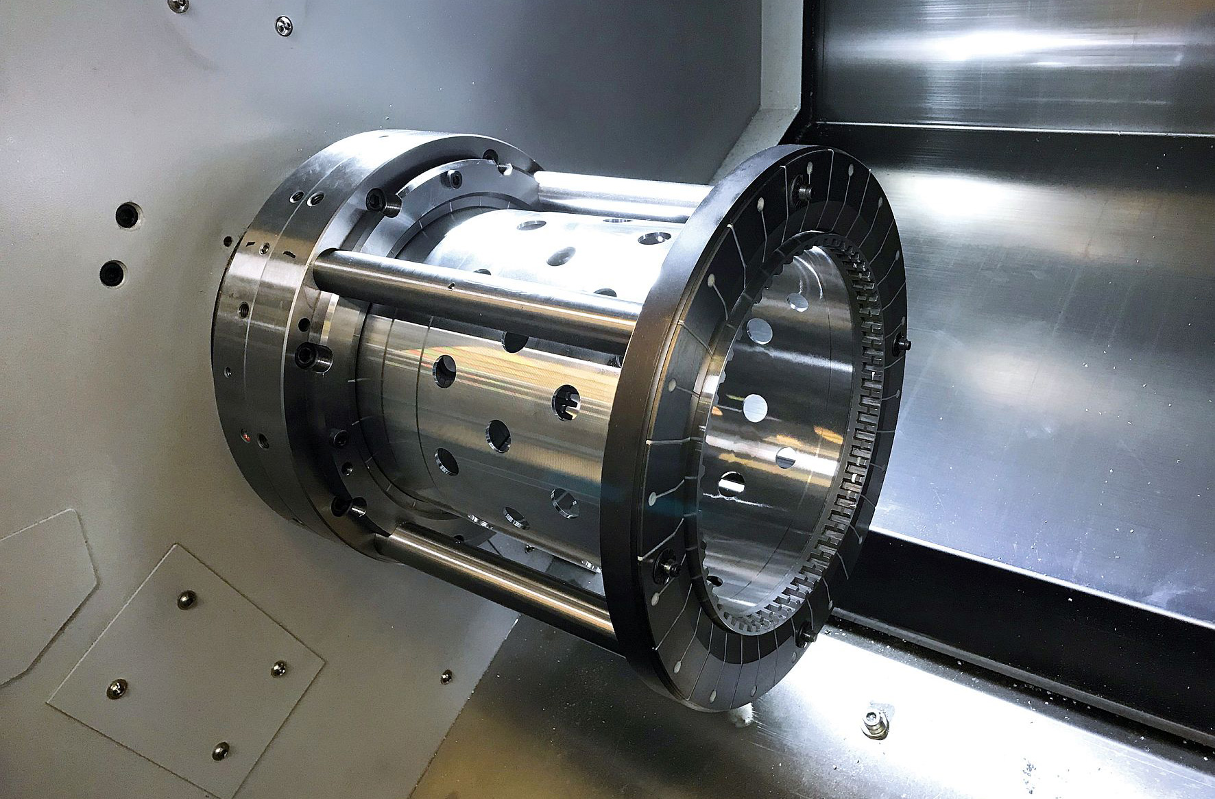 RINGSPANN Spannzeug OP20 zum Innendrehen des eingespannten Werkstücks RINGSPANN Spannzeug OP20 zum Innendrehen des eingespannten Werkstücks